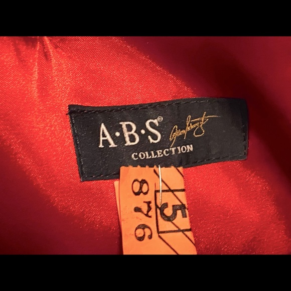 Festive Red & Purple A.B.S Dress For Holiday Cards - Picture 4 of 16